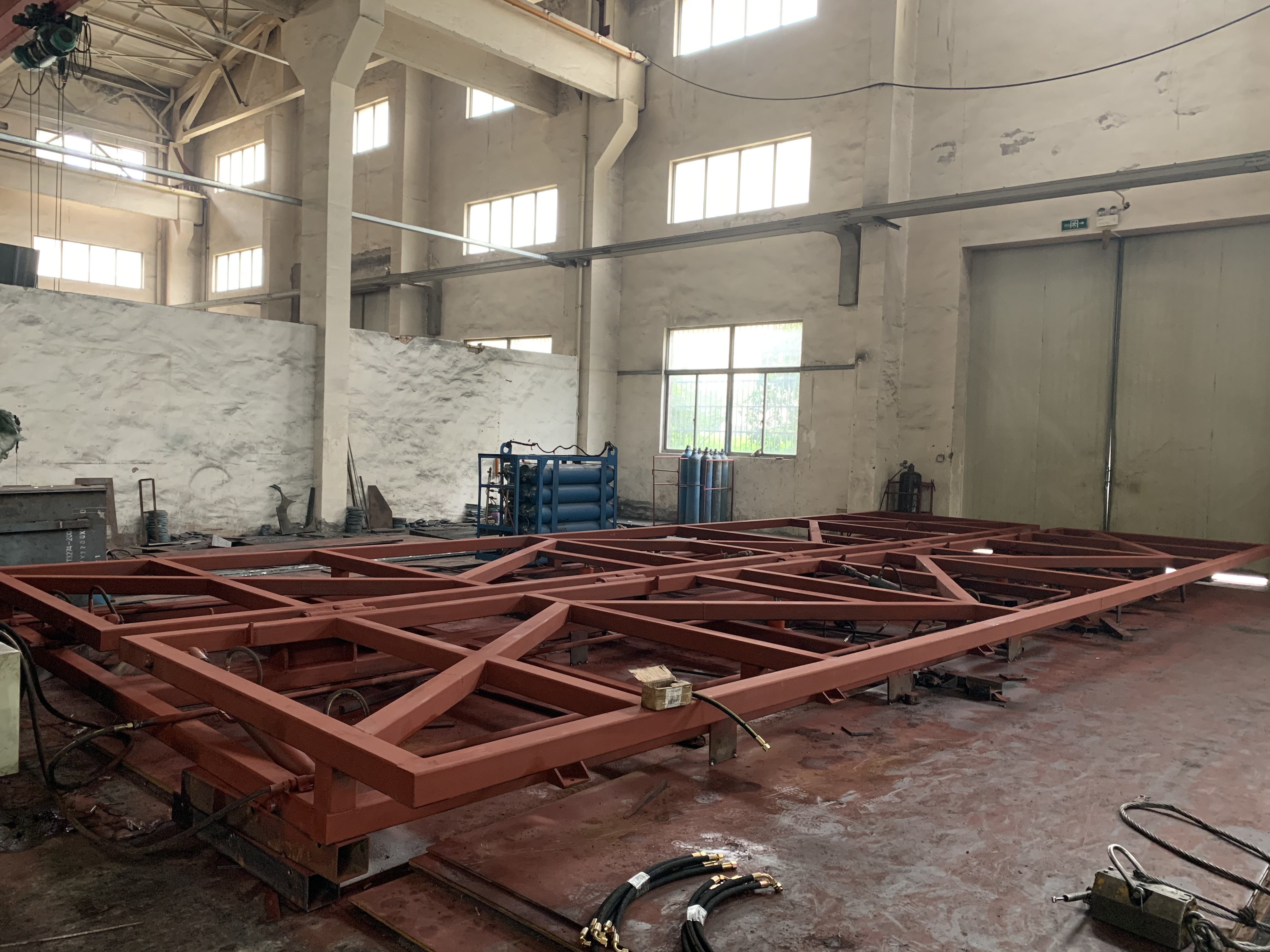  鋼板翻板機(jī)